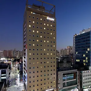 酒店 首尔东大门温德姆华美达安可酒店, 首爾