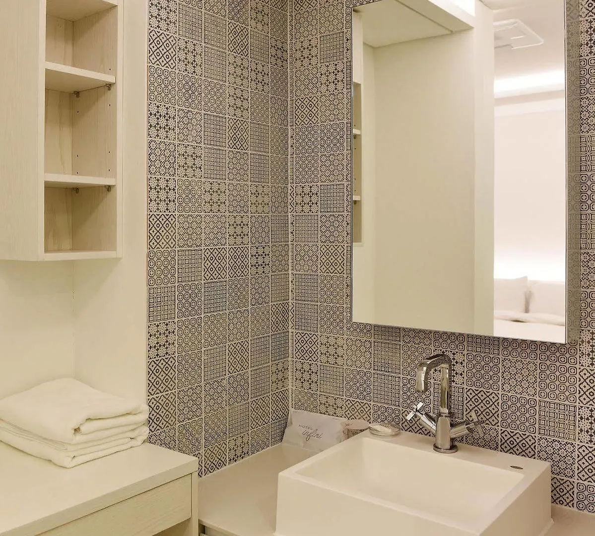 Hotel Infini 3*, Seoul