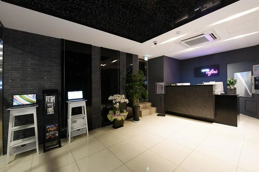 Hotel Infini