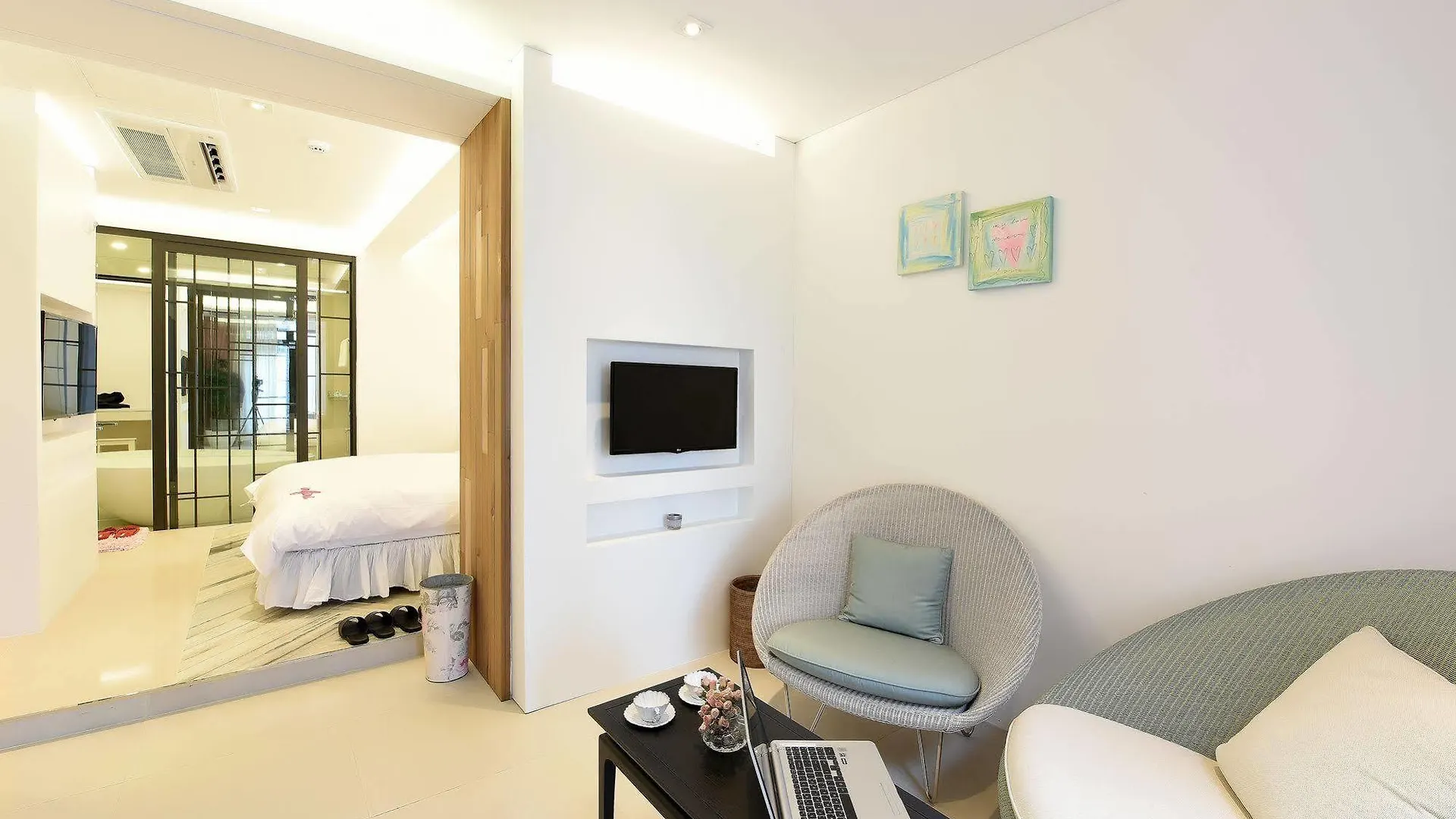 Hotel Infini 3*, Seoul