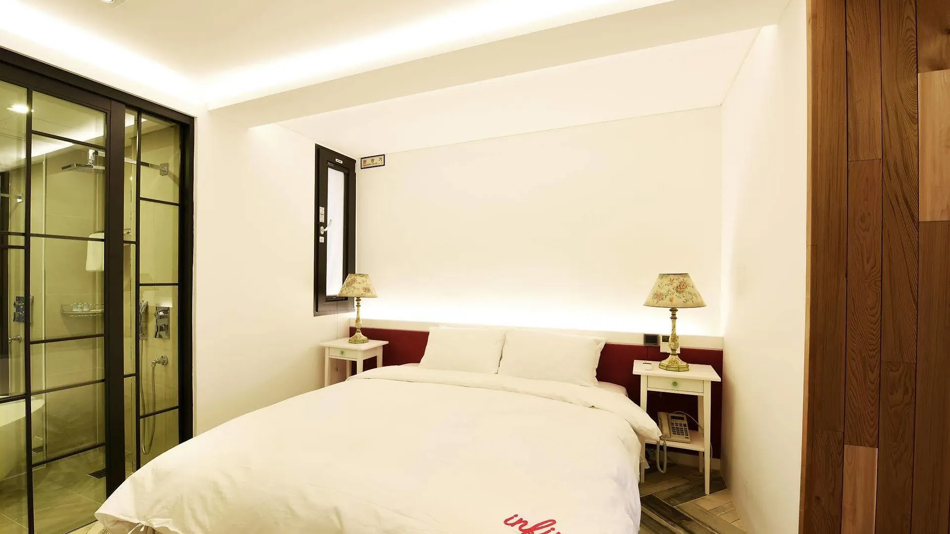 Hotel Infini